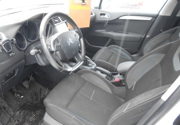 Citroen C4 II Hatchback 5d Facelifting 1.6 BlueHDi 100KM 2017 Citroen C4 Citroen C4 II 1.6 diesel 99 KM 1.6 Diesel 99KM, zdjęcie 7
