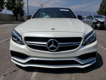Mercedes Klasa C W205 2015 Mercedes-Benz Klasa C 63 AMG-S 2015 4.0l 4.0 Benzyna 503KM, zdjęcie 5