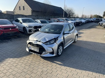 Toyota Yaris IV Hatchback 1.5 Hybrid Dynamic Force 116KM 2024 Toyota Yaris Hybryda Automat Salon Polska Kamera
