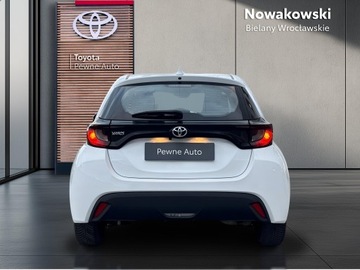 Toyota Yaris IV Hatchback 1.0 VVT-i 72KM 2022 Toyota Yaris 1.0 Comfort IV (2020-) 1.0 Comfort, zdjęcie 4