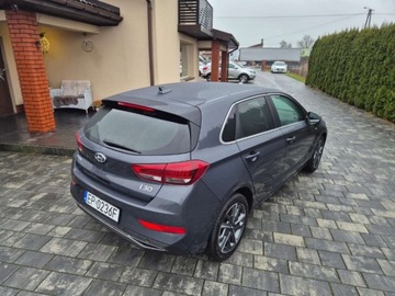 Hyundai i30 III 2023 Hyundai i30 1.5 Benz Hybryda Bogate Wyposazenie 1.5 Hybryda 160KM, zdjęcie 7