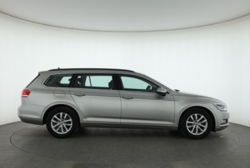 Volkswagen Passat B8 Variant 2.0 TDI 150KM 2015 VW Passat 2.0 TDI, Navi, Klima, Klimatronic, zdjęcie 5