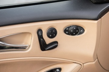 Mercedes CLS W219 Coupe 5.0 V8 (500) 306KM 2005 Mercedes CLS 500 AMG CLS 500 ! 5.0i V8 306KM !, zdjęcie 22