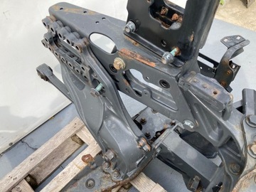 MERCEDES ACTROS MP4 УСИЛЕНИЕ КРЕПЛЕНИЯ ПЕРЕДНЕЙ БАЛКИ ЗОНА ЛИТАЯ НИЖНЯЯ БАЛКА