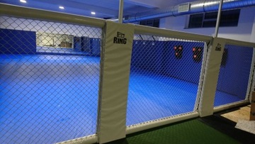 PANELE MMA W FORMIE ŚCIAN DO OKTAGONU RING