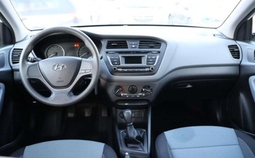 Hyundai i20 II 2017 Hyundai i20 Jeden wlasciciel , Stan idealny, Tylko 71500 km. 12 miesiecy g, zdjęcie 4