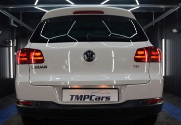 Volkswagen Tiguan I SUV Facelifting 1.4 TSI BlueMotion 160KM 2012 Volkswagen Tiguan Tiguan_Panoramiczny dach_Alufelgi17_Podgrzewane fotele, zdjęcie 10