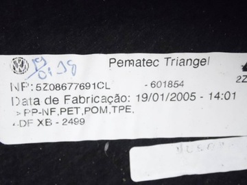 VOLKSWAGEN FOX POLIČKA KUFRU 5Z08677691CL
