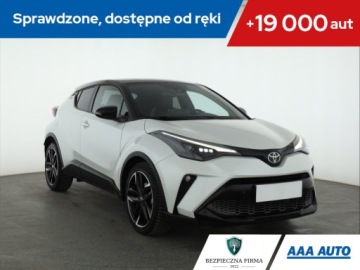 Toyota C-HR I Crossover Facelifting 2.0 Hybrid Dynamic Force 184KM 2022 Toyota C-HR 2.0 Hybrid, Salon Polska