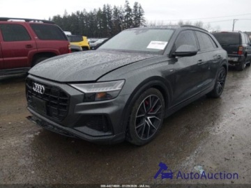 Audi Q8 2021 Audi Q8 Prestige 55 Tfsi Quattro Tiptronic 2021 3.0 Benzyna 335KM