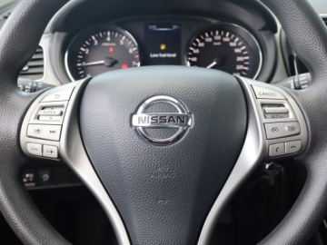 Nissan Pulsar 1.2 DIG-T 115KM 2015 Nissan Pulsar 1.2 DIG-T, Salon Polska, Serwis ASO, zdjęcie 14
