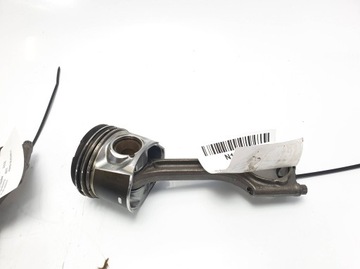 ПОРШЕНЬ 2.0 D3 VOLVO V70