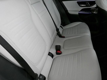 Mercedes GLC C254/X254 Coupe 2.0 300 258KM 2025 GLC Coupe 300 4-Matic AMG Line 2.0 (258KM) 2025, zdjęcie 11