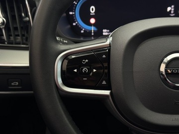 Volvo XC60 II 2022 Volvo XC 60 B5 AWD Plus Dark / 1 właściciel / Salo, zdjęcie 21