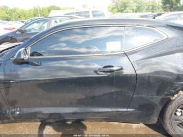 Chevrolet Camaro VI Coupe 3.6 335KM 2022 Chevrolet Camaro 2LT 2022 3.6l 3.6 Benzyna 335KM, zdjęcie 2