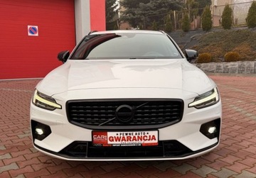 Volvo V60 II  Kombi 2.0 D4 190KM 2019 Volvo V60 R_DESIGN 2.0D4 AWD 190ps AutoMat8Biegow HiBeamLED SerwisASO VAT23, zdjęcie 11