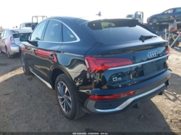 Audi 2024 Audi Q5 Sportback Premium 45 Tfsi S Line Quattro S Tronic 2024 2.0 Benzyna, zdjęcie 3
