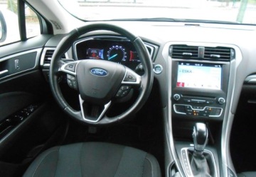 Ford Mondeo V 2018 Ford Mondeo Ford Mondeo VIII 2.0 Hybryda 140 KM 2.0 Hybryda 140KM, zdjęcie 9