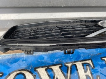 VOLVO XC60 II РЕШЕТКА РАДИАТОРА 31457464