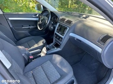 Skoda Octavia II Kombi 1.6 TDI CR DPF 105KM 2010 Skoda Octavia Skoda Octavia 1.6 Diesel 105KM, zdjęcie 5