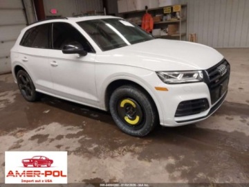 Audi SQ5 2019 Audi SQ5 2019 AUDI SQ5 3.0T PREMIUM 3.0 Benzyna 349KM