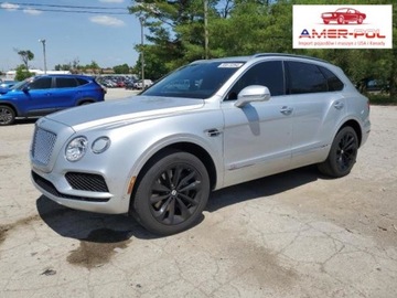 Bentley Bentayga 2017 Bentley Bentayga 2017, 6.0L, 4x4, od ubezpieczalni