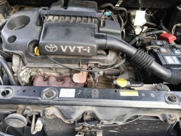 Toyota Yaris I 1.3 i 16V 86KM 2004 Toyota Yaris 1.3 benzyna, 2004 r., 5-drzwiowy, zdjęcie 6