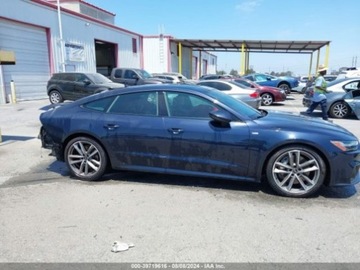 Audi A7 C8 2021 Audi A7 Sportback 2021 Audi A7 Premium Plus 55 TFSI e quattro 2.0 Benzyna, zdjęcie 11