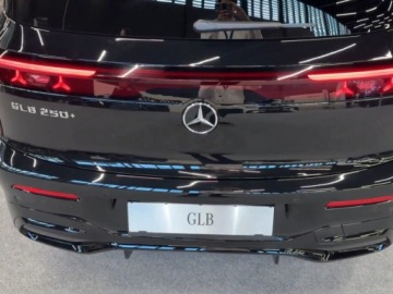 Mercedes GLB 2026 MERCEDES-BENZ GLB 250+ EQ AMG Line Suv (272 KM) 2026, zdjęcie 4