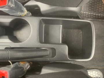 PODŁOKIETNIK DEDYKOWANY KIA RIO IV 4 OD 2017 R. BEZINWAZYJNY CZARNY