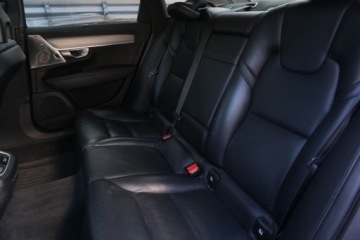 Volvo S90 II Sedan 2.0 D5 235KM 2017 Volvo S90 AWD Szybedrach Tempomat ACC Skora Klima 4stref. Navi FV23, zdjęcie 16
