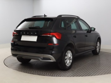 Skoda Kamiq Crossover 1.0 TSI 115KM 2020 Skoda Kamiq 1.0 TSI, Salon Polska, Automat, Klima, zdjęcie 4