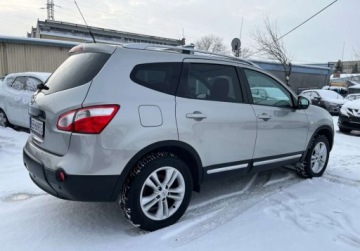 Nissan Qashqai I Crossover 2.0 140KM 2010 Nissan Qashqai2 panorama 7- osobowy 2.0 Benzyna 141KM, zdjęcie 4