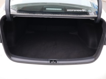 Toyota Corolla XII Sedan 1.8 Hybrid 122KM 2021 Toyota Corolla 1.8 Hybrid, Salon Polska, zdjęcie 13