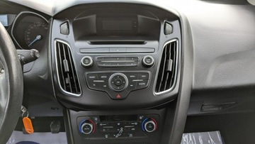 Ford Focus III Kombi Facelifting 1.0 EcoBoost 100KM 2016 Ford Focus 1.0i*101PS*OPŁACONY Bezwypadkowy, zdjęcie 24