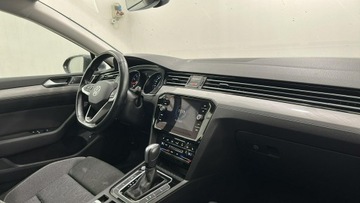 Volkswagen Passat B8 Variant Facelifting 1.5 TSI EVO 150KM 2023 Volkswagen Passat variant DSG TSI 150 KM Bussines, zdjęcie 13