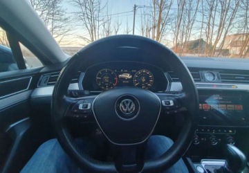 Volkswagen Passat B8 Variant 2.0 TDI BlueMotion SCR 150KM 2018 Volkswagen Passat Volkswagen Passat 2.0 TDI (BlueMotion Technology) DSG Co, zdjęcie 14