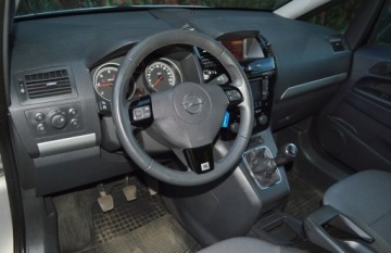 Opel Zafira B 1.7 CDTI ecoFLEX 125KM 2013 OPEL ZAFIRA B 1.7 CDTI 125 KM, zdjęcie 28