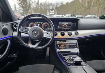 Mercedes Klasa E W213 Limuzyna 2.0 350 313KM 2020 Mercedes-Benz Klasa E Mercedes-Benz Klasa E 2.0 Hybryda Plug-in 313KM, zdjęcie 6