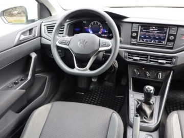 Volkswagen Polo VI Hatchback 5d Facelifting 1.0 TSI 95KM 2022 VW Polo 1.0 TSI, Salon Polska, 1. Właściciel, zdjęcie 6