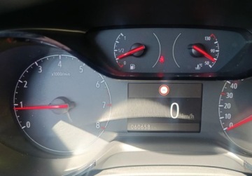 Opel Corsa F Hatchback 5d 1.2 Turbo 100KM 2022 Opel Corsa Pierwszy wlasciciel. Salon Polska 1.2 Benzyna 100KM, zdjęcie 4