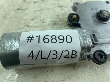 MERCEDES W203 MOTOREK STŘEŠNÍHO OKNA A2038203242
