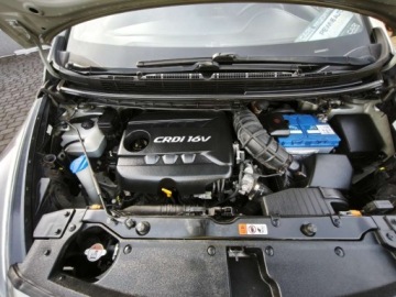 Kia Carens IV Minivan 1.7 VGT CRDI 115KM 2013 Kia Carens 1.7 CRDi Ledy 7 osob Kamera Navi PDC GWARANCJA, zdjęcie 18