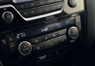 Nissan X-Trail III Terenowy dCi 130KM 2015 Nissan X-Trail Niski Przebieg, Manual, 4x4 Ledy Gwarancja 1.6 Diesel 130KM, zdjęcie 24