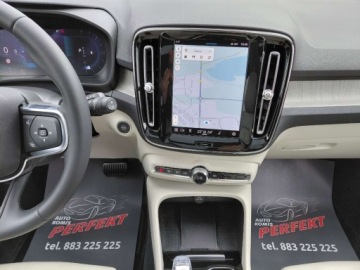 Volvo XC40 Crossover Facelifting 2.0 B5 250KM 2023 Volvo XC 40 Full Opcja Panorama Kamera 360 4x4 Full LED Harman Kardon 2.0, zdjęcie 23