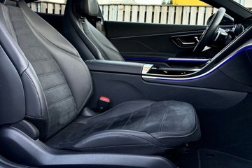 Mercedes CLE Coupe 2.0 300 258KM 2024 MERCEDES-BENZ CLE 300 4-Matic AMG Line 2.0 (258KM) 2024, zdjęcie 3