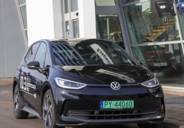 Volkswagen 2023 Volkswagen ID.3 Climatronic, LED, pakiet zimowy, dostepny od reki 204KM, zdjęcie 6