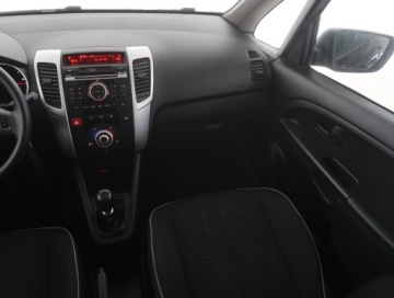 Kia Venga Mikrovan 1.4 DOHC CVVT 90KM 2010 Kia Venga 1.4 CVVT, Salon Polska, GAZ, Klima, zdjęcie 7