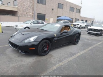 Ferrari California 2011 Ferrari California 2011 4.3 Benzyna 453KM, zdjęcie 2