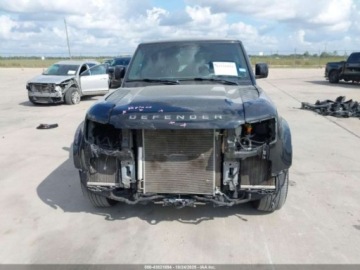 Land Rover Defender IV (L663) 2023 Land Rover Defender 110 X 2023 3.0l 3.0 Benzyna 395KM, zdjęcie 7